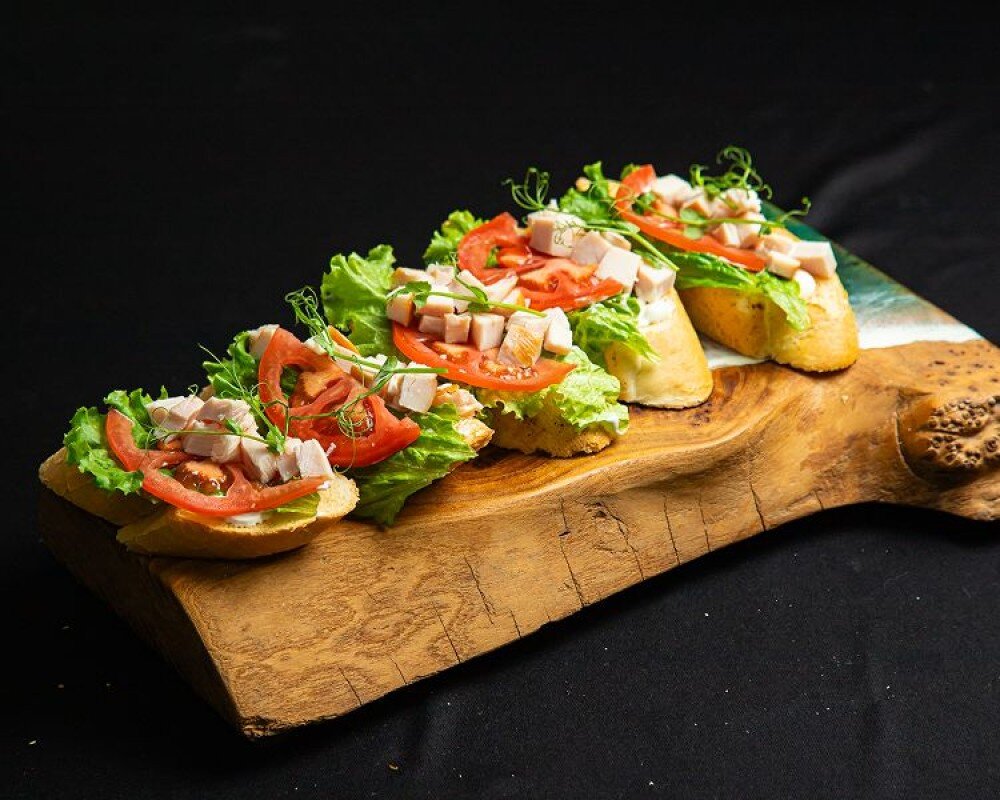 Гастробокс Брускетта с курочкой 5шт/Предзаказ