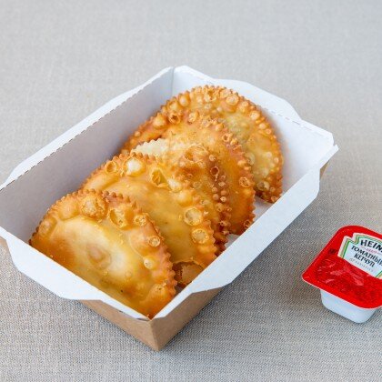 Чебуреки из красной рыбы