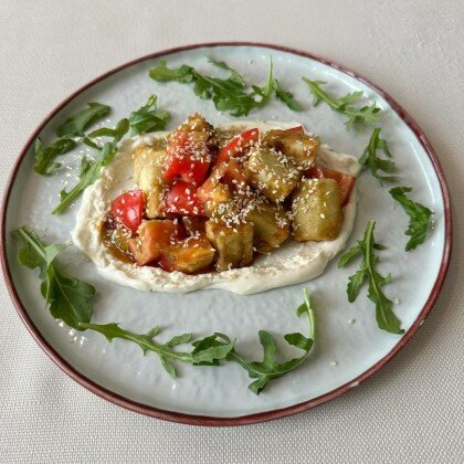 Салат с баклажанами со сливочным кремом