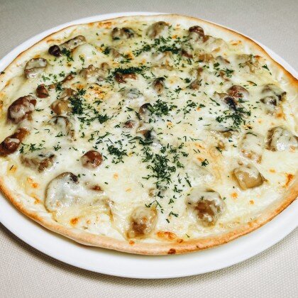 Пицца Con i funghi