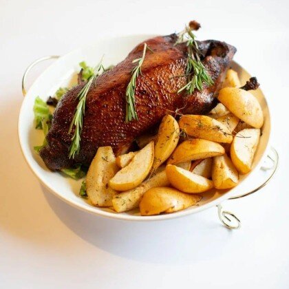 Утка с яблоками