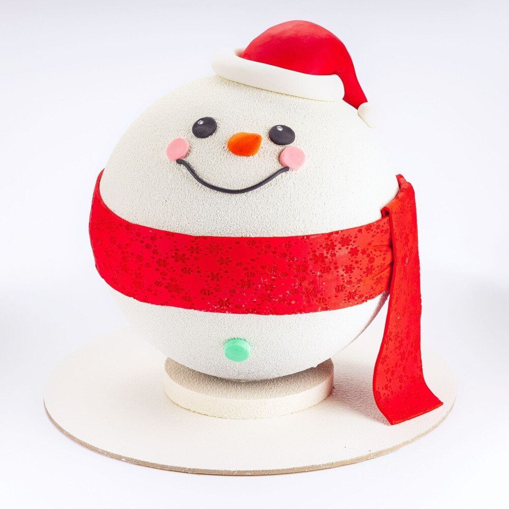 Шоу торт "Снеговичок"