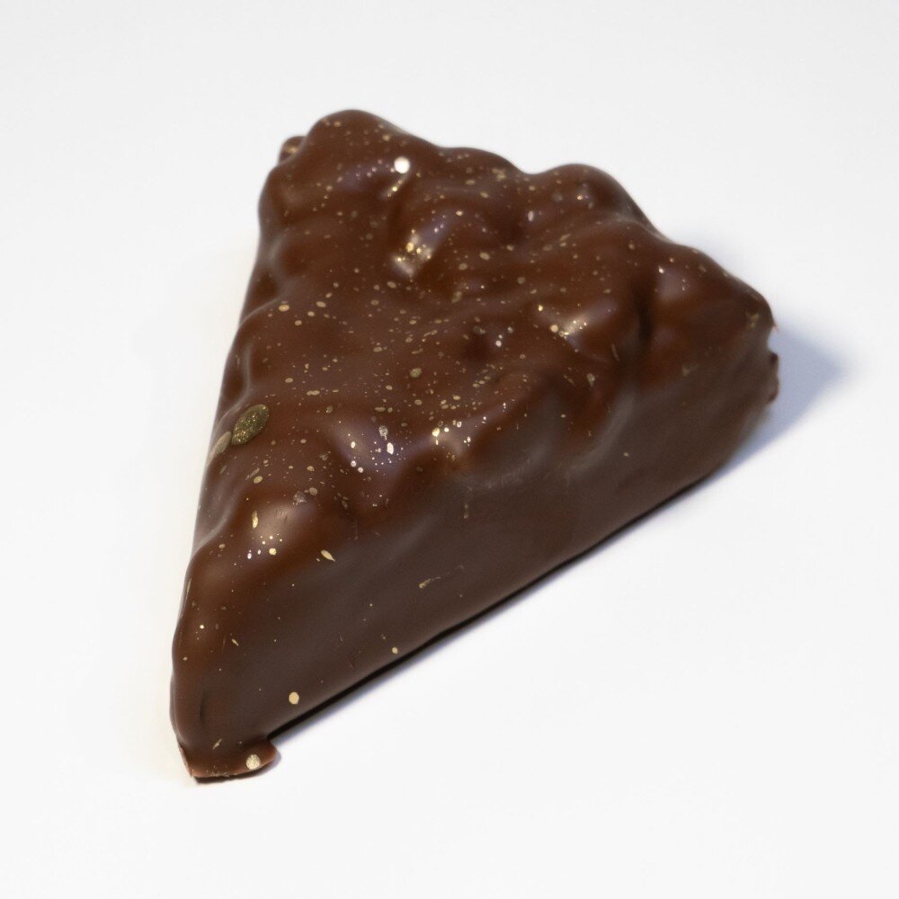 Чизкейк мини "Сникерс" с новогодним оформлением