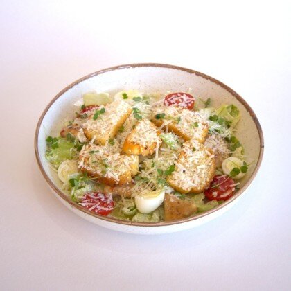 Салат Цезарь с куриным филе