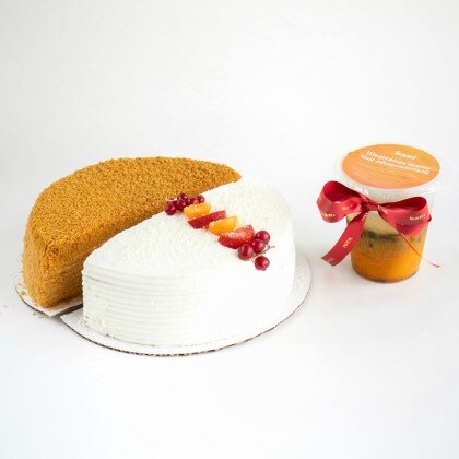 Акция КЦ "Половина Шоко-банан + Половина Медового"