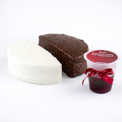 Акция КЦ "Половина Сникерс+ Половина Молочная девочка"