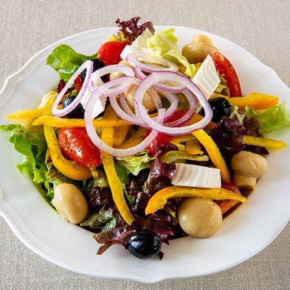 Салат из трех видов салата