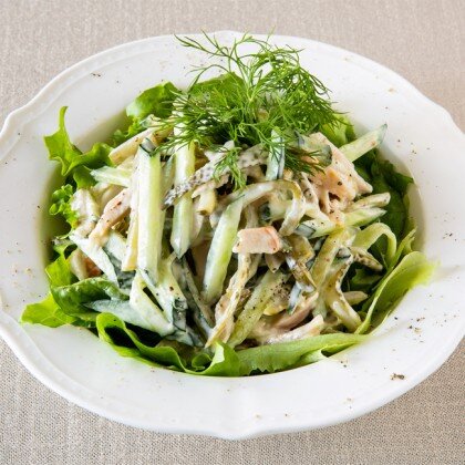 Салат из копченой куриной грудки