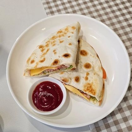 Панучио с копченой куриной грудкой