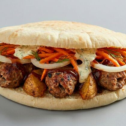 Пита с бараниной на гриле