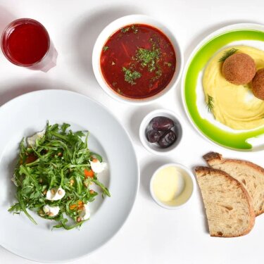 Киевше котлеттер қосылған «Ораза» сеты.