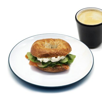 忌廉芝士煙燻三文魚貝果套餐