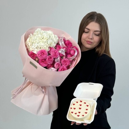 Сборный букет + бенто торт