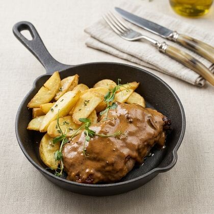 Томлёные говяжьи рёбра