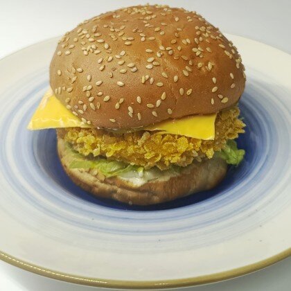 Бургер куриный в панировке